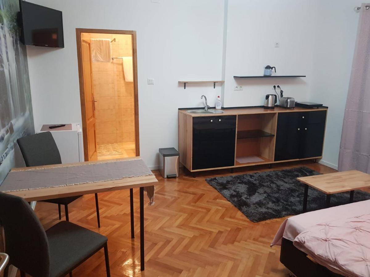 Casa Raia Hotel Braşov Eksteriør billede