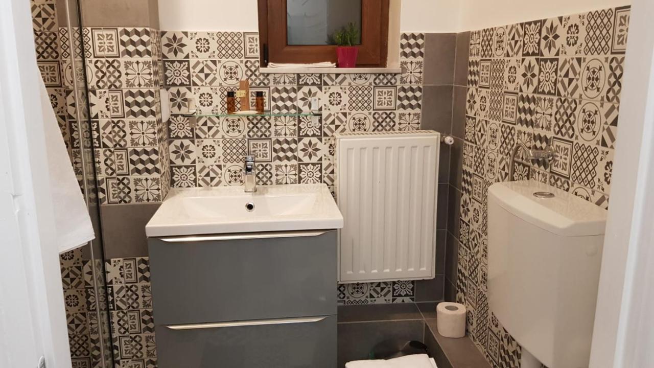 Casa Raia Hotel Braşov Eksteriør billede